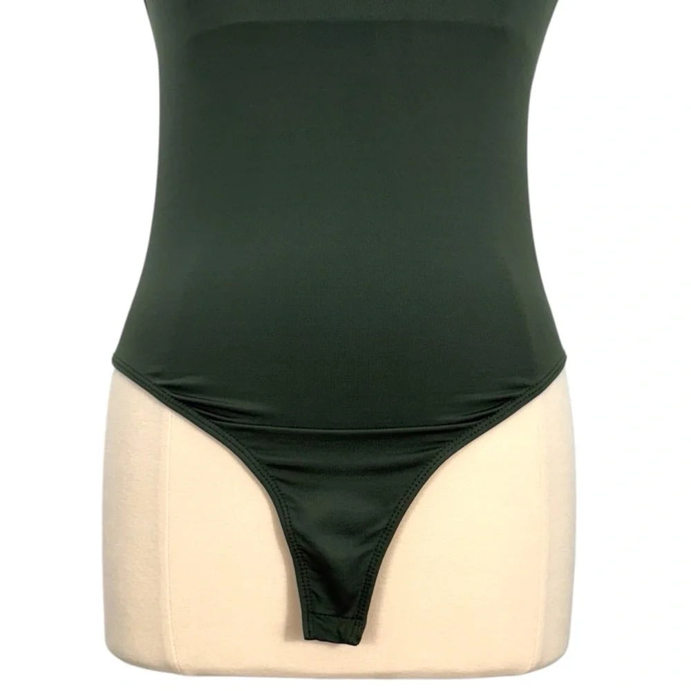 Francesca’s GB Fashion London Army Green High Neck Sleeveless Brief Cut Bodysuit - Picture 4 of 16